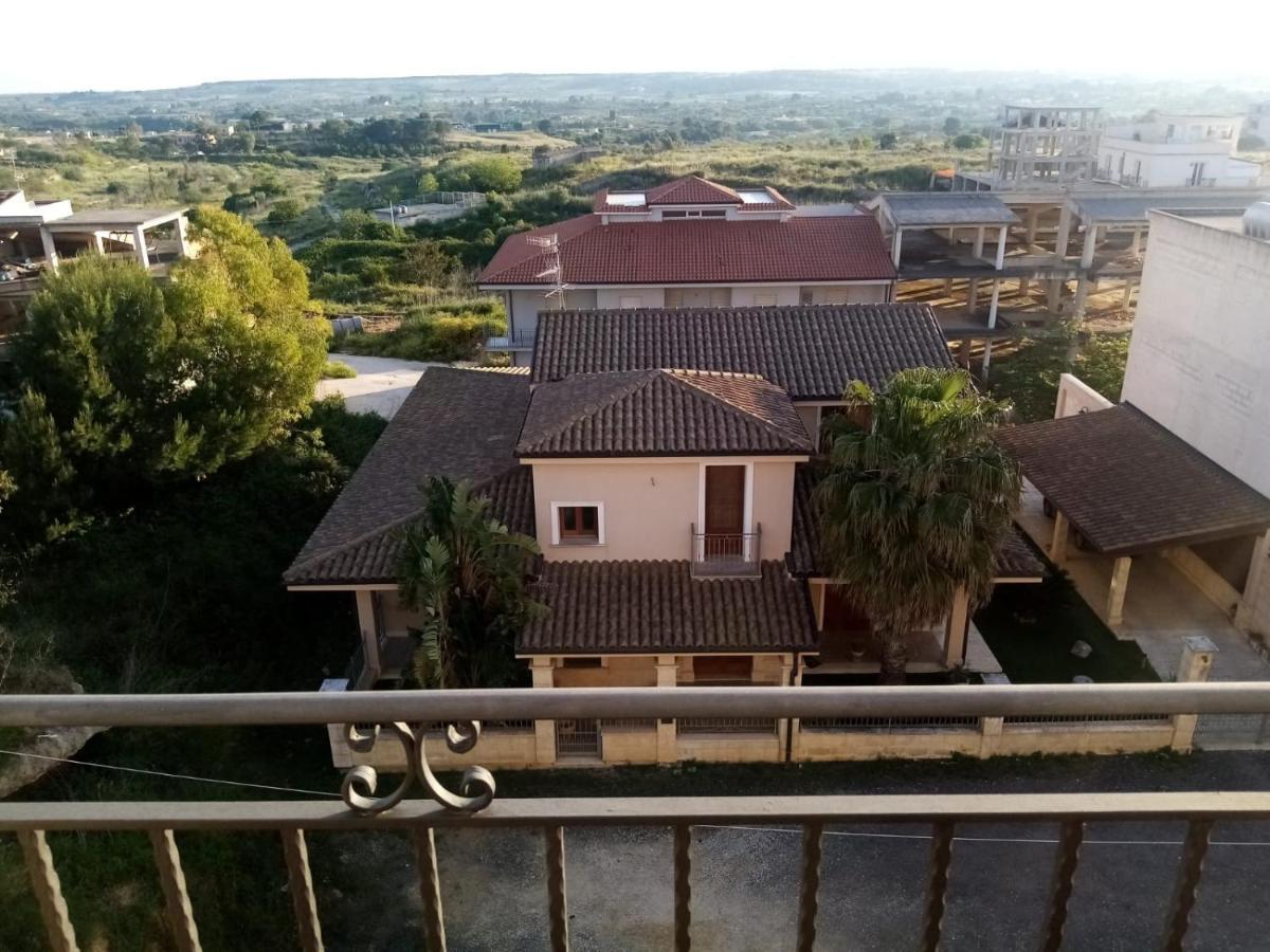 Rosa'S House Bed And Breakfast Santa Margherita di Belice Exterior photo